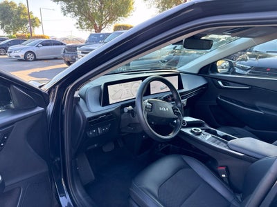2024 Kia EV6 Light