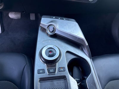 2024 Kia EV6 Light