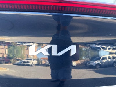 2024 Kia EV6 Light