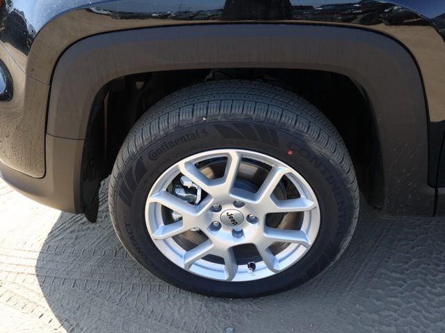 2023 Jeep Renegade Latitude 4X4 SUV