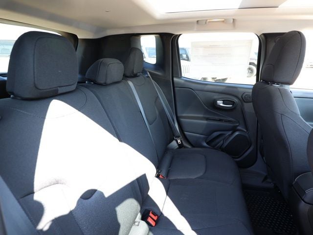 2023 Jeep Renegade Latitude 4X4 SUV