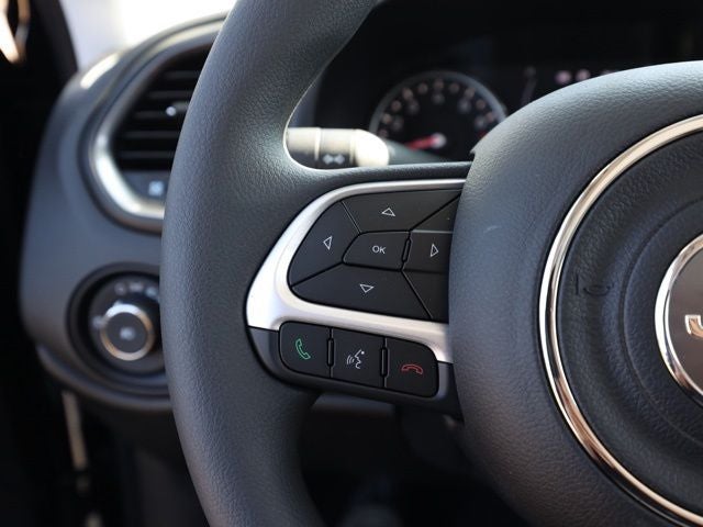 2023 Jeep Renegade Latitude 4X4 SUV