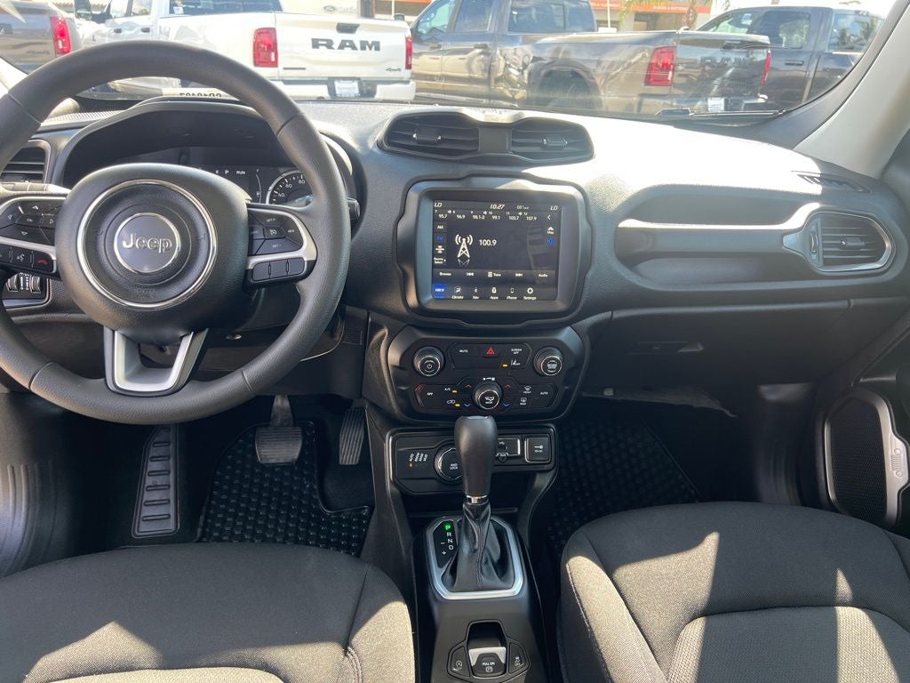 2023 Jeep Renegade Latitude